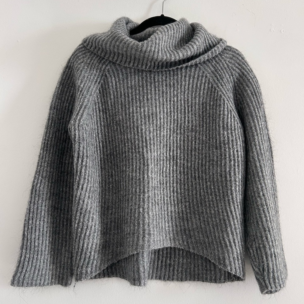 J. Crew Point Sur Charcoal Ribbed Turtleneck Sweater